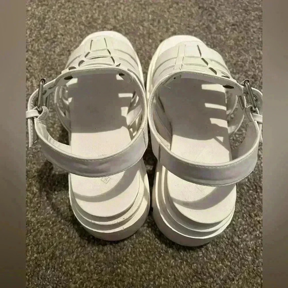 CALL IT SPRING Luanna Sandals For Women Size 6M - Picture 3 of 4